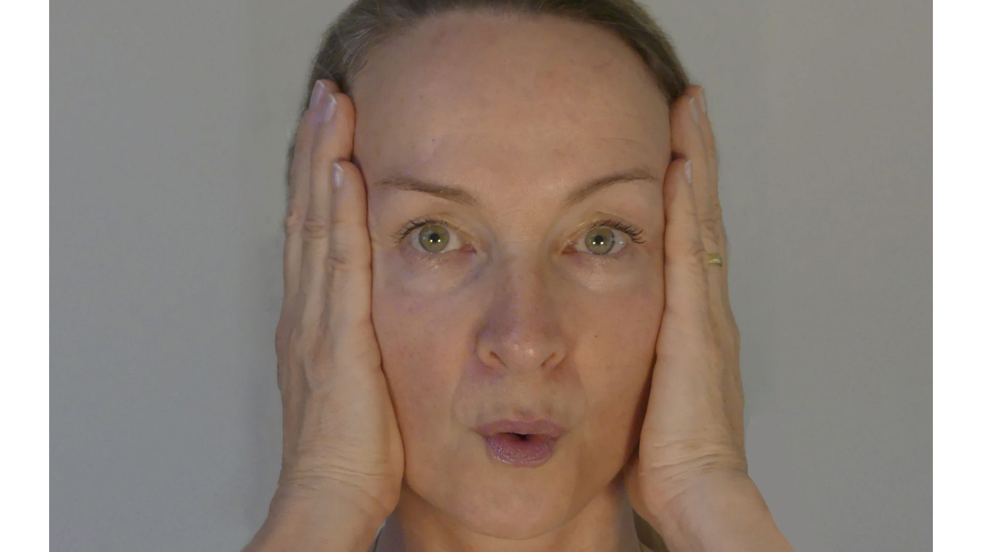 Which is the best non-surgical face lift?